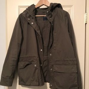 Olive green light jacket- near perfect condition!